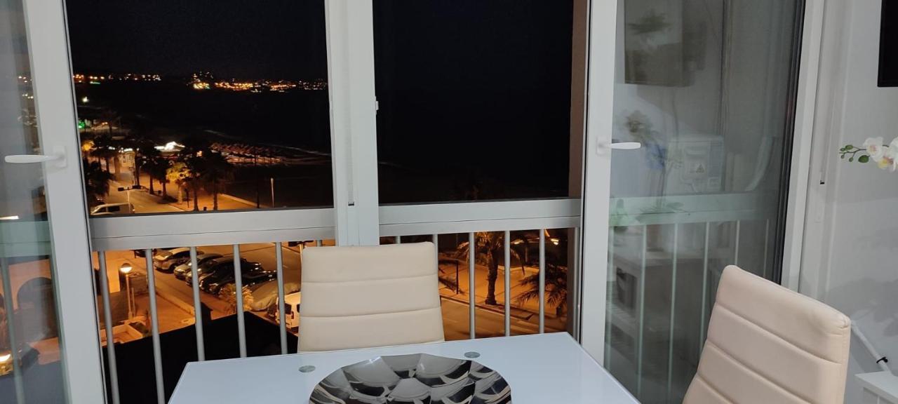 Turisstiko Playa Carvajal Apartment Fuengirola Luaran gambar