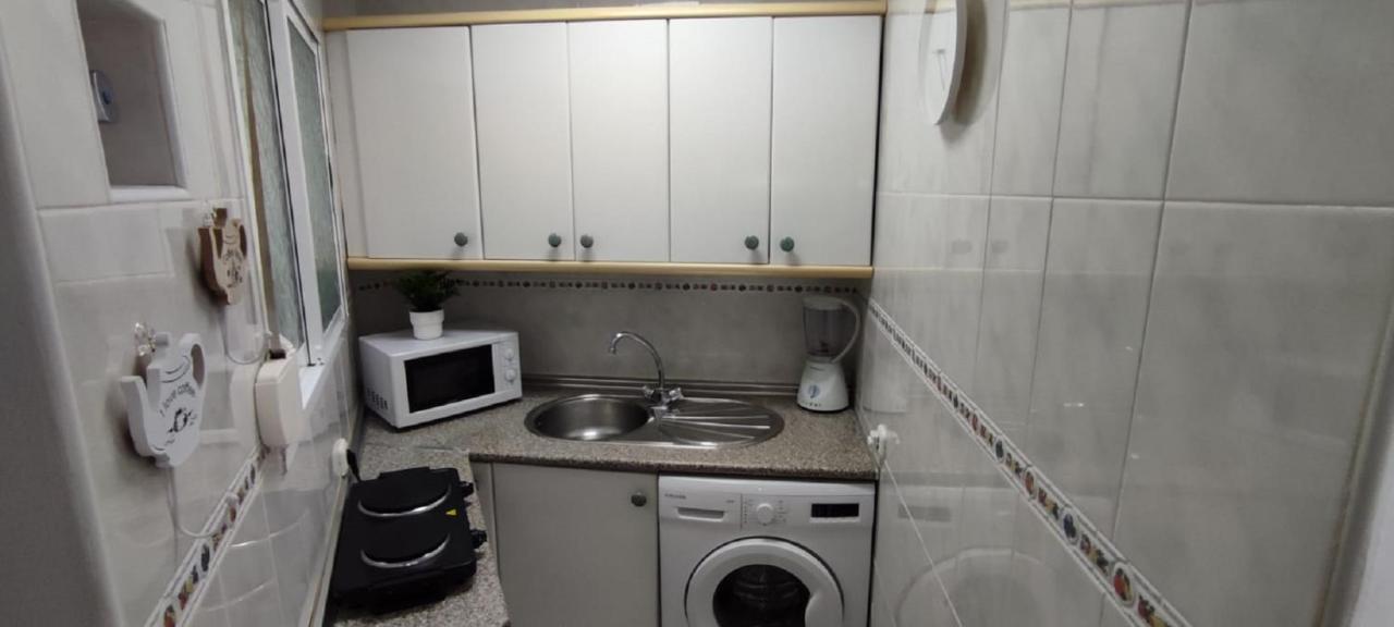 Turisstiko Playa Carvajal Apartment Fuengirola Luaran gambar